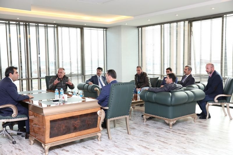 Vali Güzeloğlu Başkanlığında Tekstil OSB’deki Gelişmeler Ele Alındı