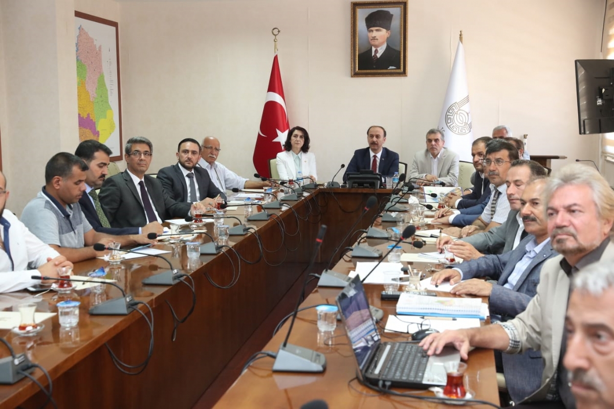 Şanlıurfa’da Jeotermale Dayalı Seracılık İçin Fizibilite Değerlendirme Toplantısı