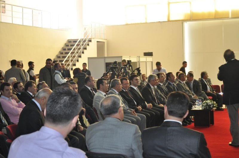 Diyarbakır İnşaat ve Belediye 2010 Fuarı Ziyaretçilerini Bekliyor…