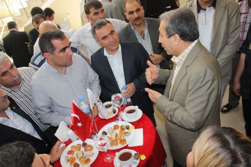 Tarım ve Köyişleri Bakanı Eker: Güneydoğu'yu Kalkındırmaya Kararlıyız!
