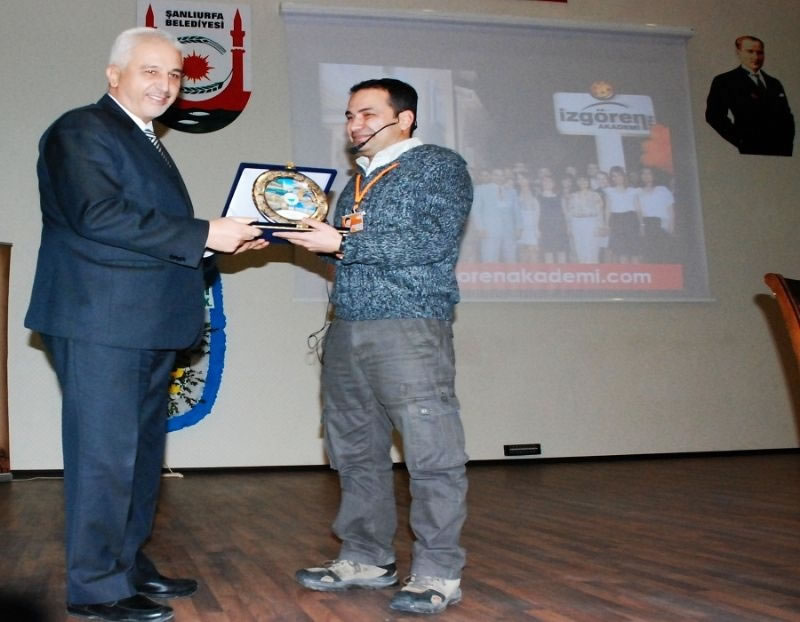 Şutso'dan Bin Kişiye Kariyer ve Kişisel Gelişim Semineri