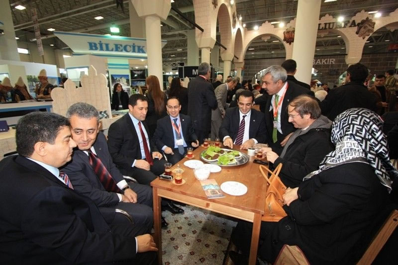 Diyarbakır-şanlıurfa'ya 60 Ülkeyi Buluşturan Emıtt'te Yoğun İlgi