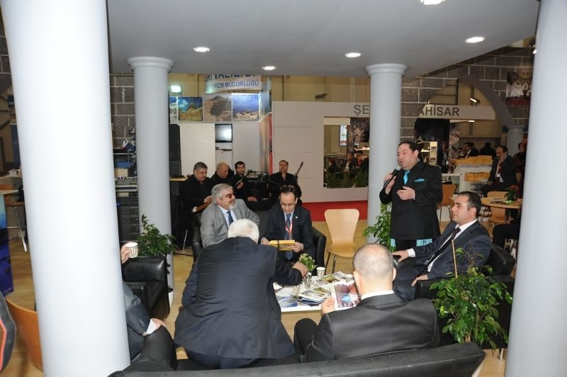 Diyarbakır-şanlıurfa'ya 60 Ülkeyi Buluşturan Emıtt'te Yoğun İlgi