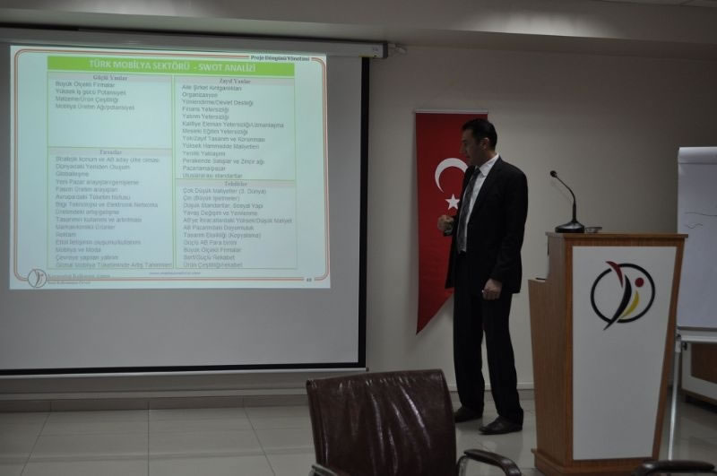 Yenişehir'deki Kamu Çalışanlarına Proje Hazırlama Eğitimi