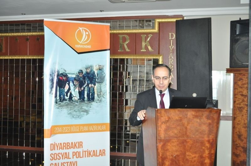 Diyarbakır Sosyal Politikalar Çalıştayı Düzenledi