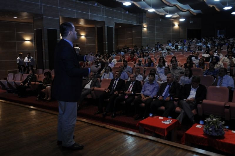 Üniversite-sanayi İşbirliği Diyarbakır'da Tartışıldı