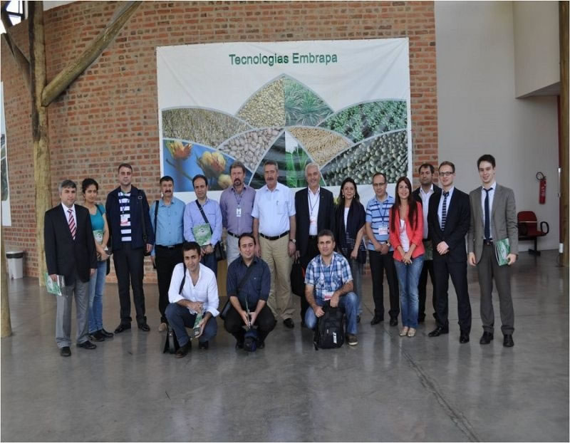 Ajans Yönetimi Brezilya'da Tarımsal Ar-ge Çalışmalarını İnceledi