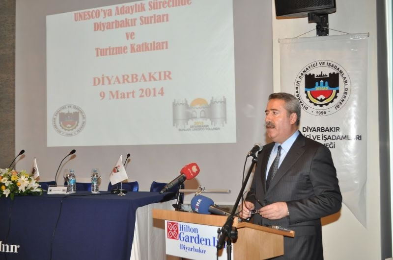 Unesco'ya Adaylık Sürecinde Diyarbakır Surları ve Turizme Etkileri Paneli