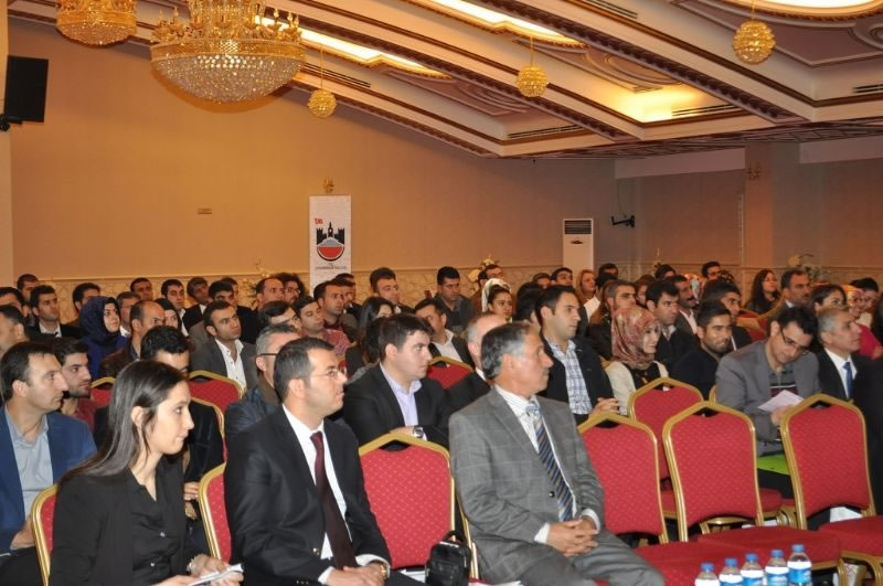 Gençlere Dünyayı Tanıma Fırsatı Sunan Erasmus Diyarbakır'da Tanıtıldı!