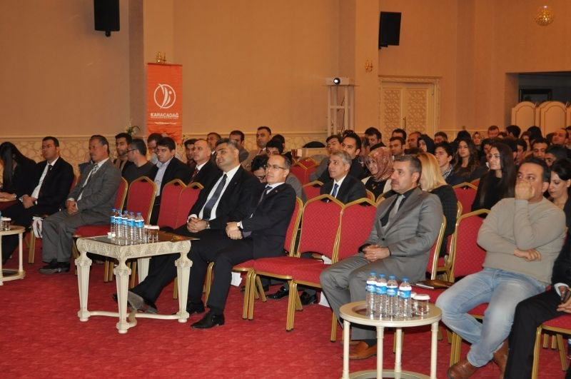 Gençlere Dünyayı Tanıma Fırsatı Sunan Erasmus Diyarbakır'da Tanıtıldı!