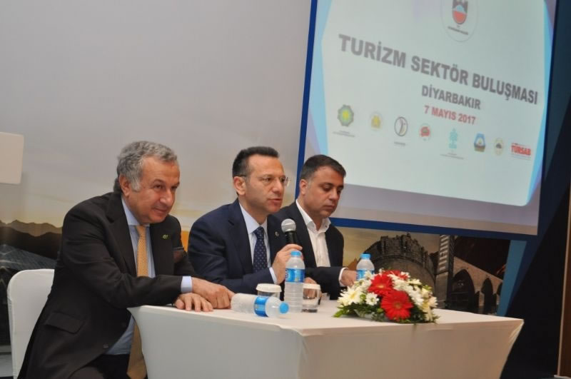 Ulusoy: Bavullarınızı Hazırlayın Şimdi Diyarbakır’a Gitme Zamanı