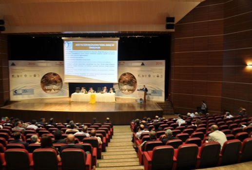 1. Uluslararası Kamu-üniversite-sanayi İşbirliği Sempozyumu ve Mermercilik Şurası Yapıldı.