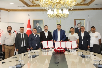 225 Şanlıurfalı Genç, Yeni Tekstil Fabrikasında İstihdam Edilecek