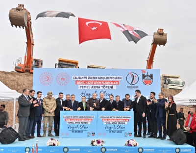 Bismil’de 1.500 Kişiye İstihdam Sağlayacak 5 Tekstil Fabrikasının Temeli Atıldı