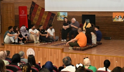 'Tarihin Sıfır Noktasında' 500 Öğretmene Eğitimde Masalların Yeri Eğitimi