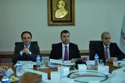 Vali Toprak: Diyarbakır ile Şanlıurfa'nın Enerjisi Gelişmeyi Sağlayacak
