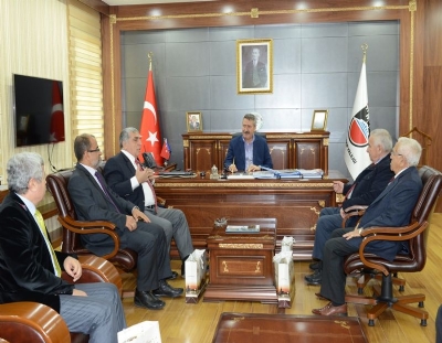 İzmirli Sanayicilerden Vali Kıraç’a Ziyaret