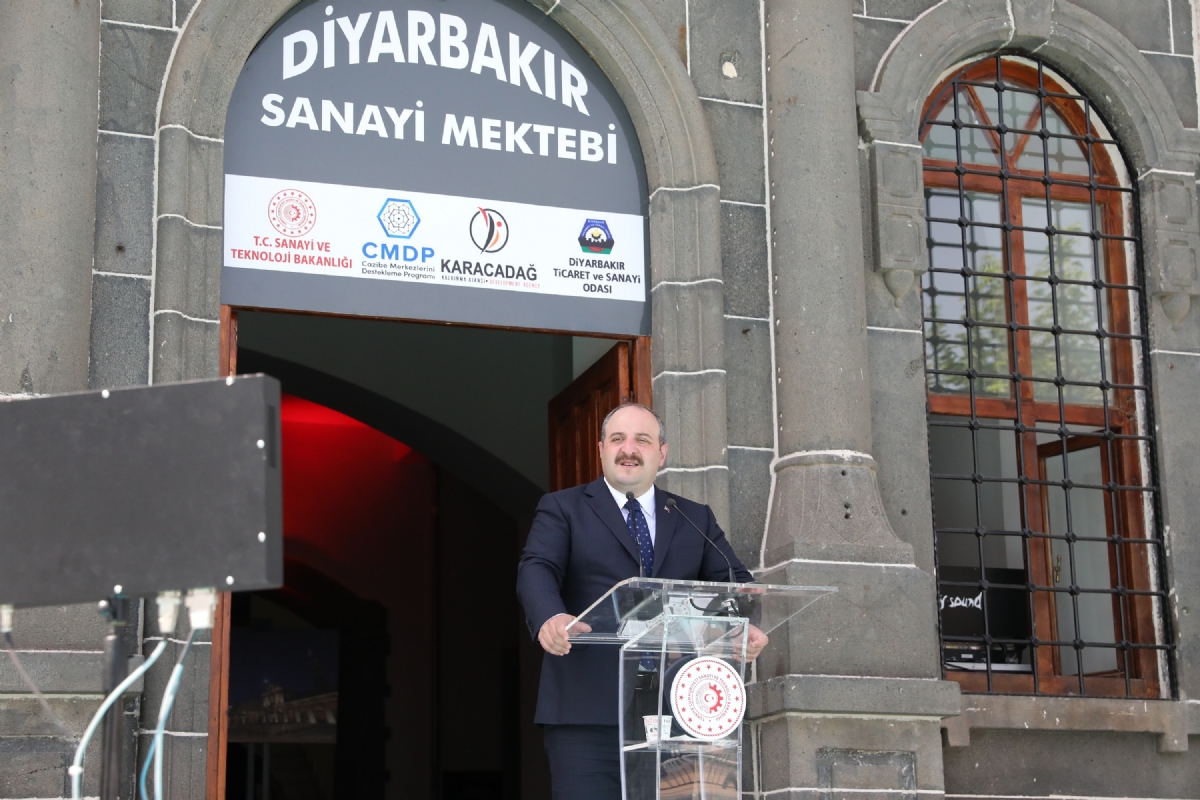 Bakan Varak’tan Diyarbakır’da 20 Milyon TL’lik 7 Projeye İmza