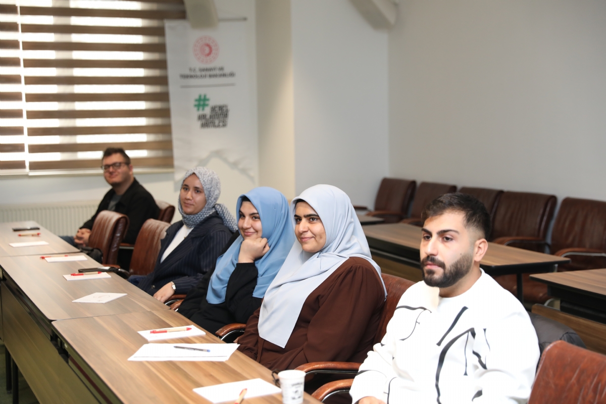 Anadoludakiler GAP Bedesten E-Ticaret Girişimcilik Eğitimleri Başladı