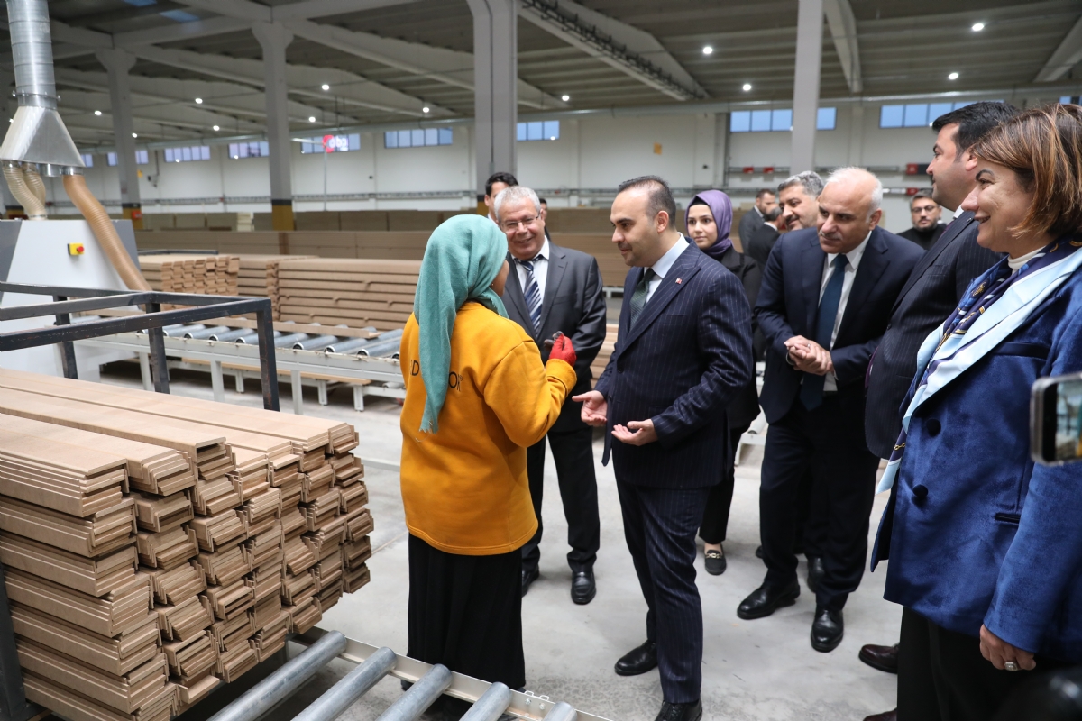 Bakan Kacır: Diyarbakır’ı Türkiye Yüzyılının Örnek Şehri Haline Getiriyoruz