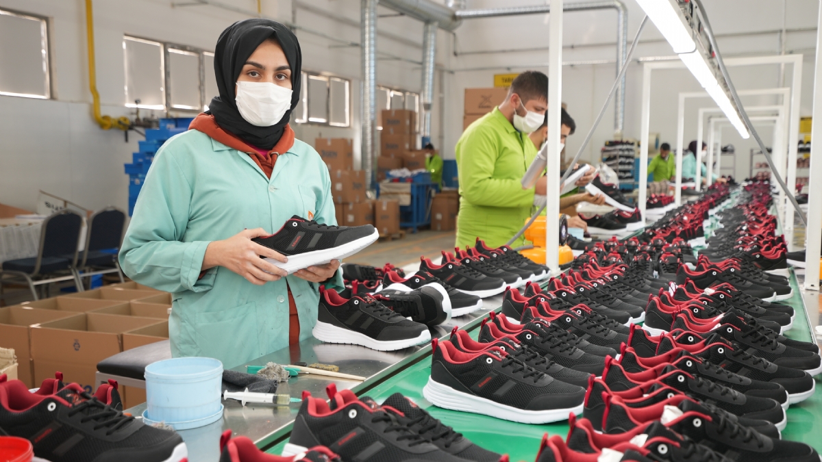 Şanlıurfa Ayakkabıcılar Sanayi Bölgesi’ne Kamuoyundan Yoğun İlgi