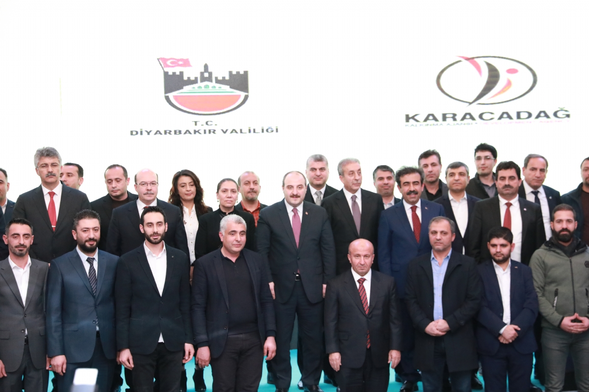 Bakan Mustafa Varank: Tekstil İhtisas OSB, Diyarbakır’ın Gücüne Güç Katacak