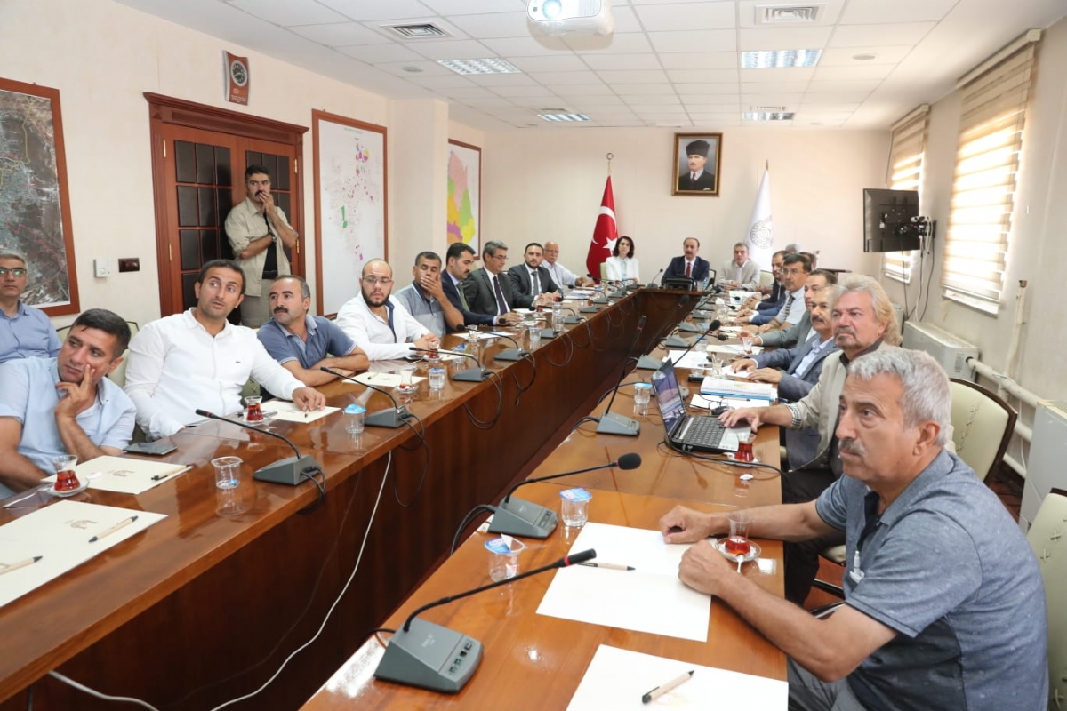 Şanlıurfa’da Jeotermale Dayalı Seracılık İçin Fizibilite Değerlendirme Toplantısı