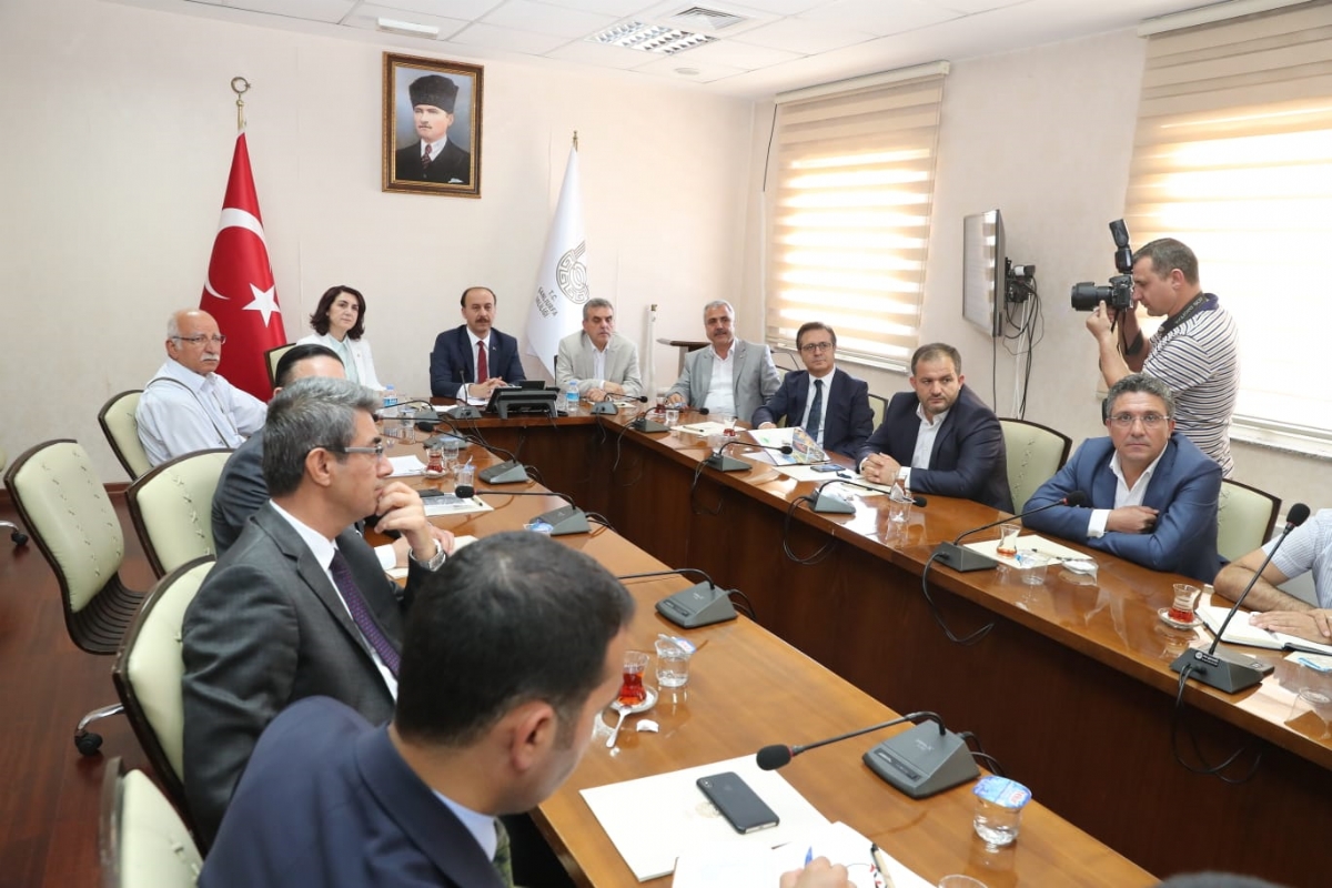 Şanlıurfa’da Jeotermale Dayalı Seracılık İçin Fizibilite Değerlendirme Toplantısı